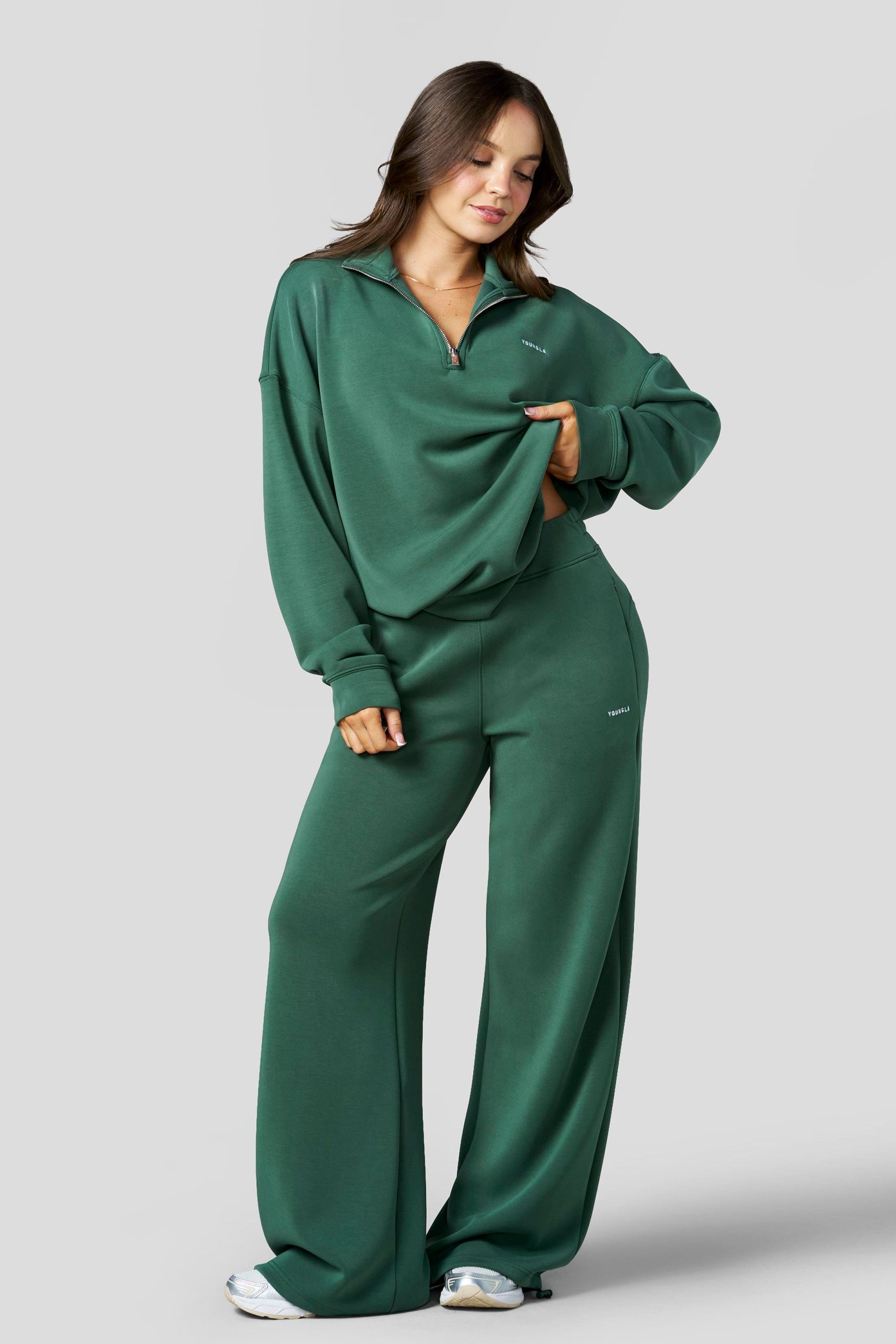 W2273 Scuba Straight Joggers - Image 9