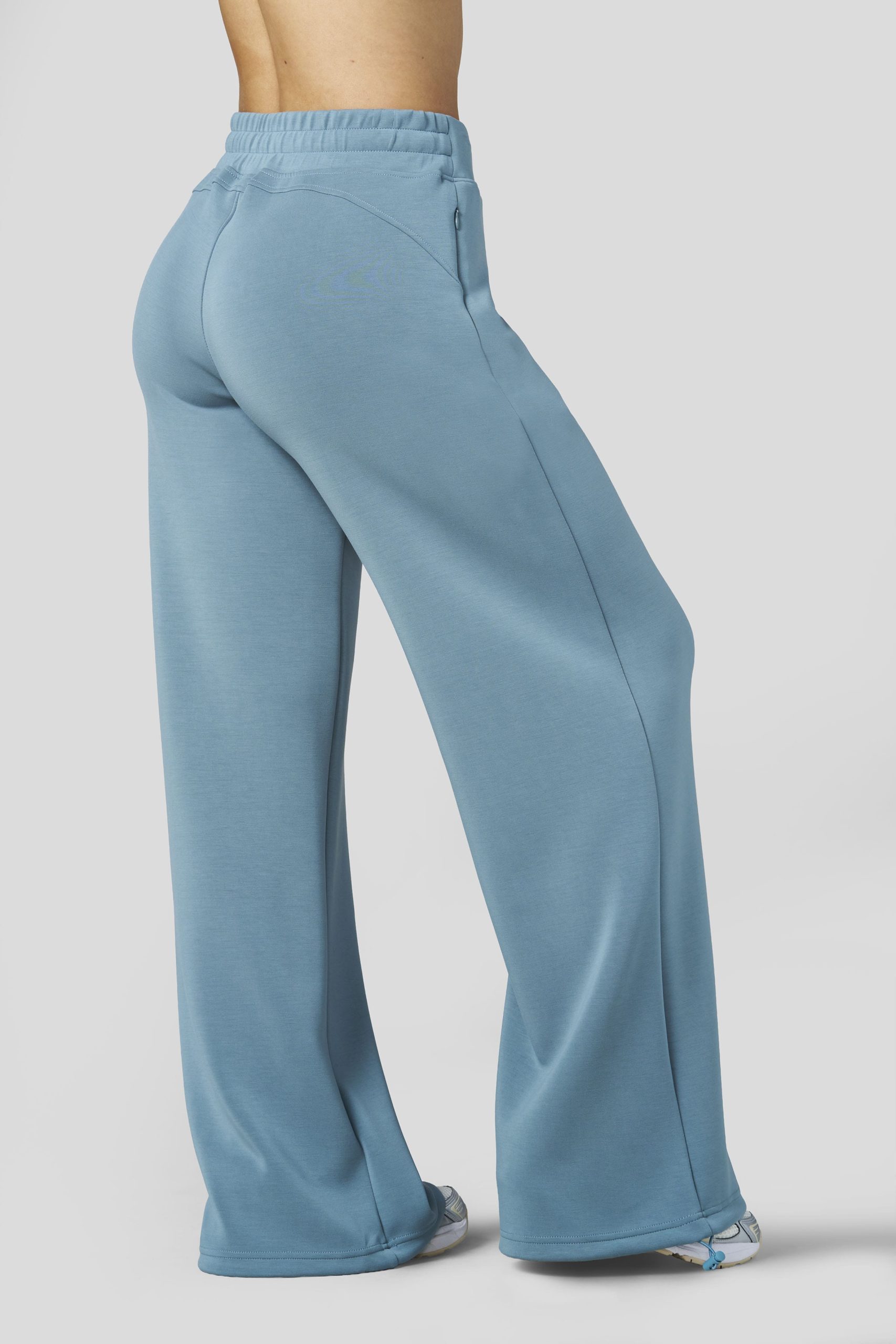 W2273 Scuba Straight Joggers - Image 7