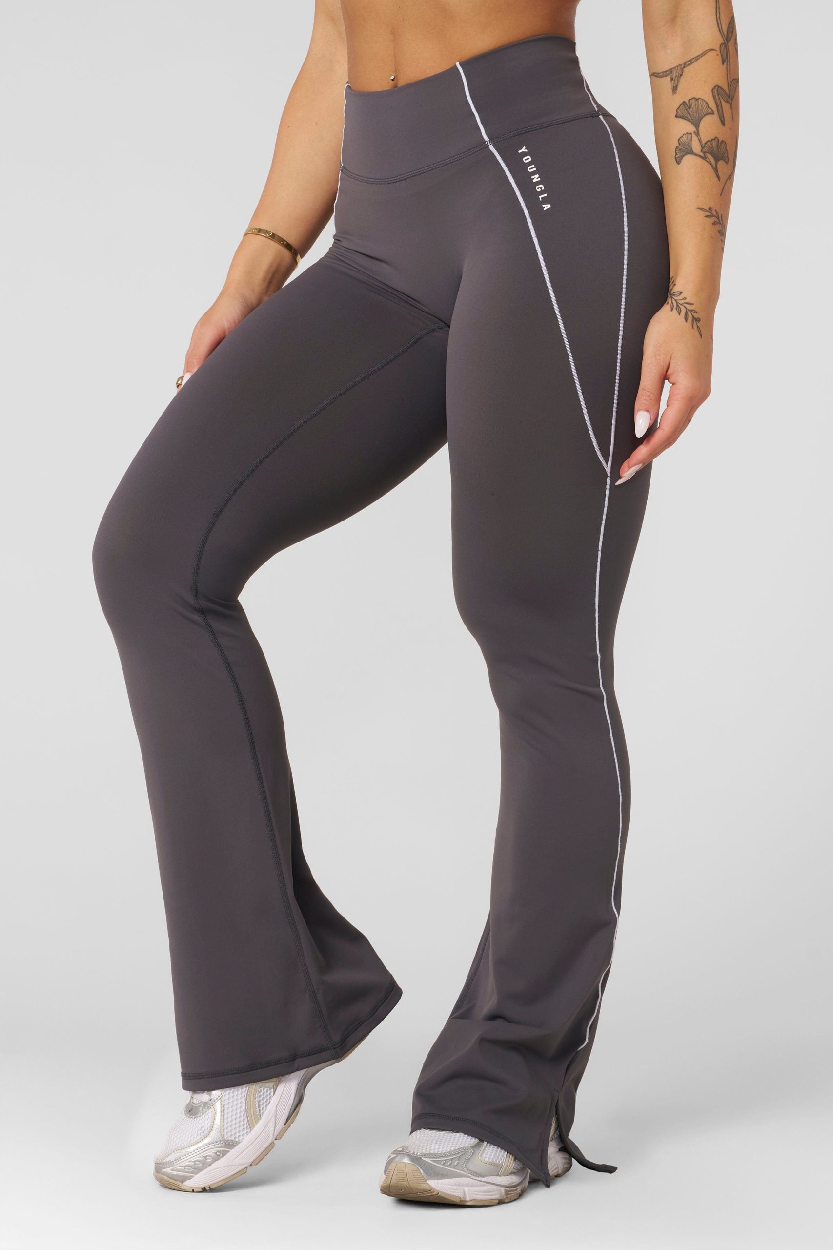 W285 - Elevate Flare Leggings - Image 7