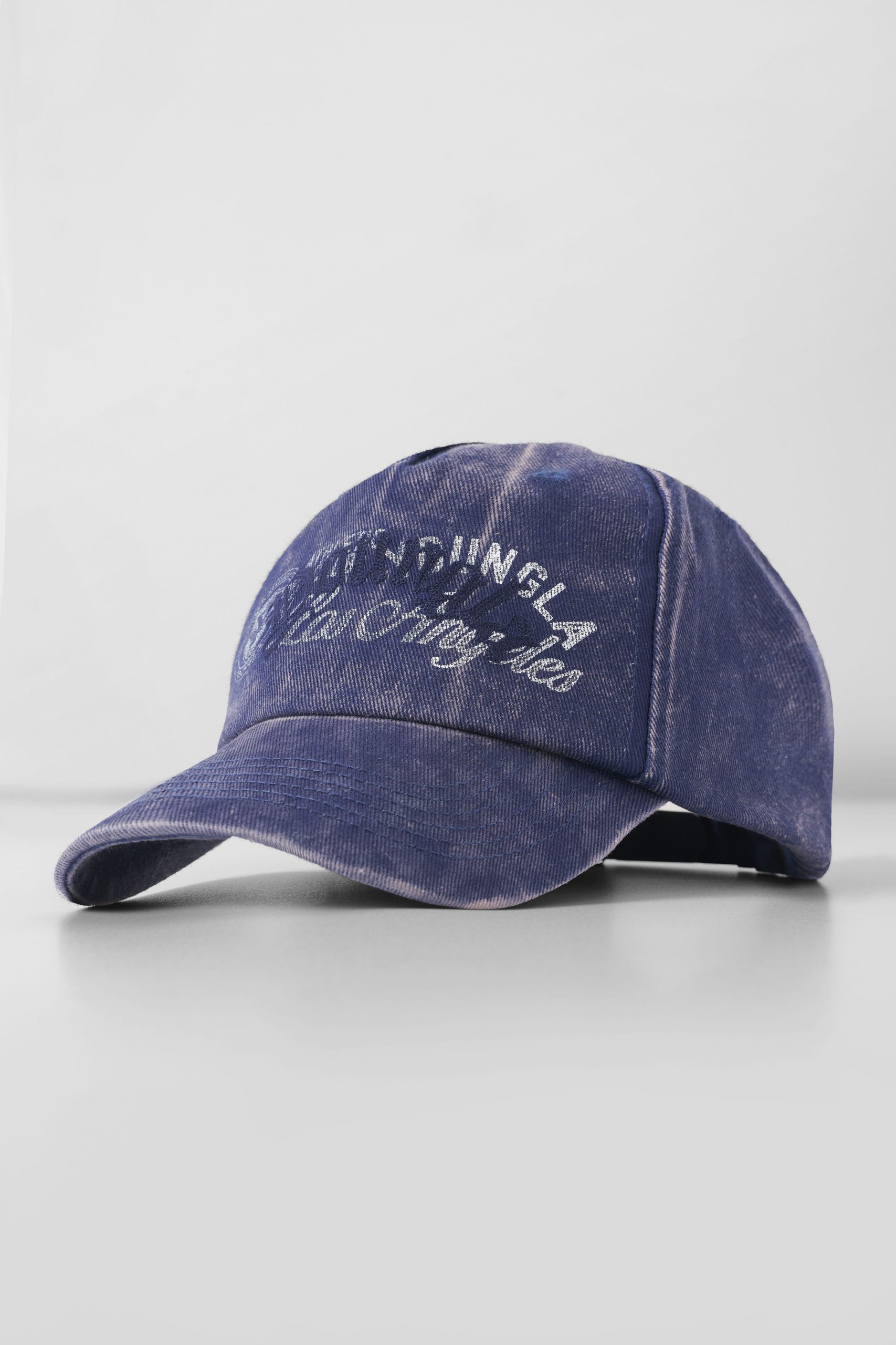 9042 - Golden Era Hats - Image 11