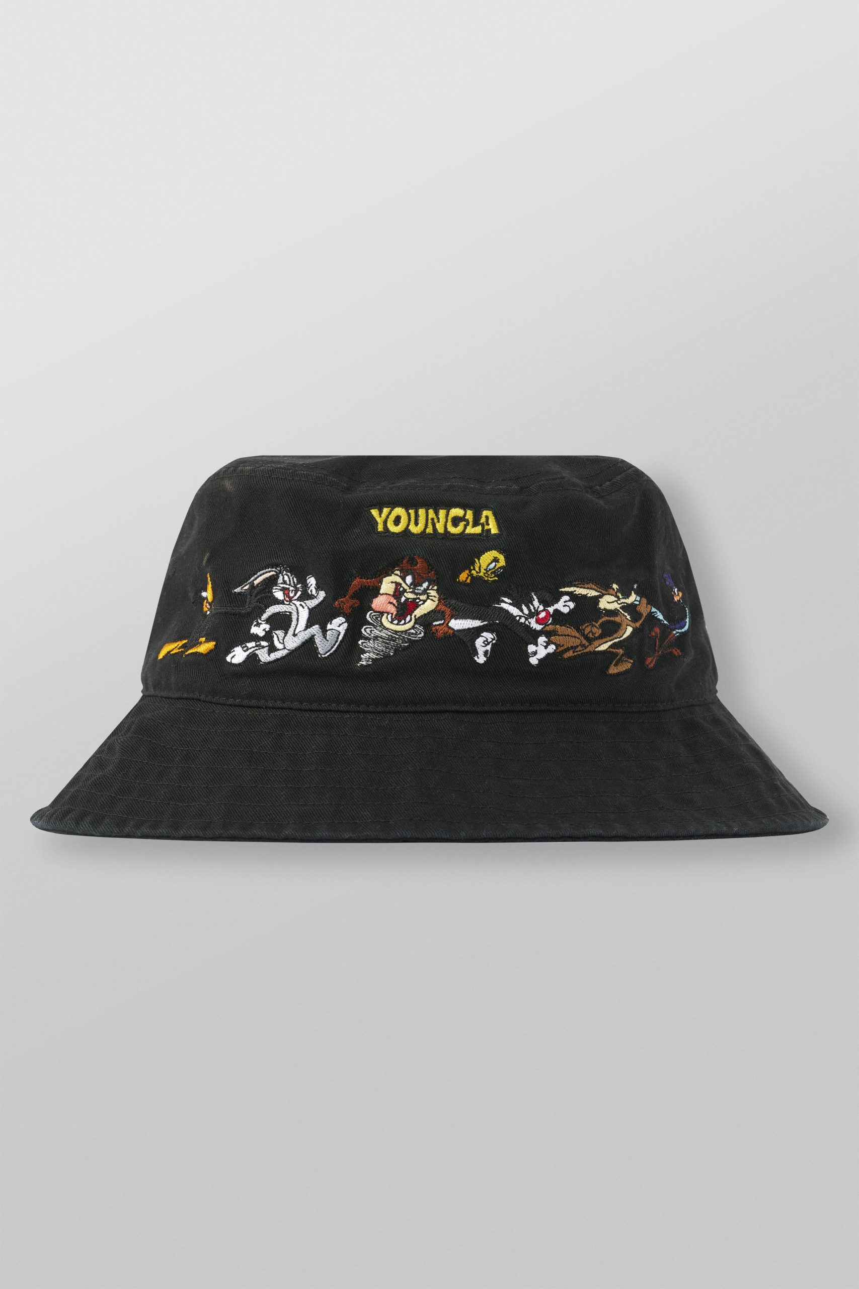 9093 - Looney Tunes Bucket Hat